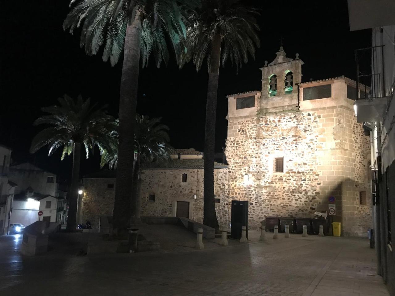 Serendipia Caceres Bagian luar foto